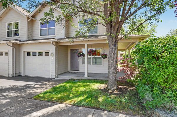 228 Talent Avenue, 4, Talent, OR 97540