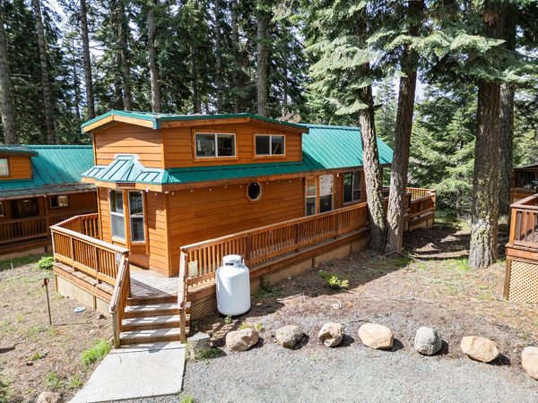 7979 Hyatt Prairie Road, # 46, Ashland, OR 97520