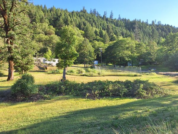 727 Wilderville Lane, Grants Pass, OR 97527