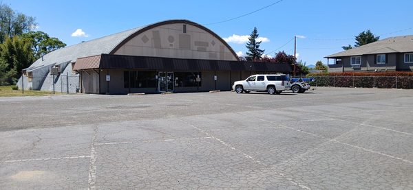 3404 S Pacific Highway, Medford, OR 97501