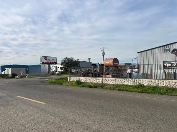1343 E Justice Road, Medford, OR 97502