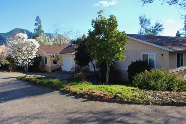 1701 NE Foothill Boulevard, Grants Pass, OR 97526