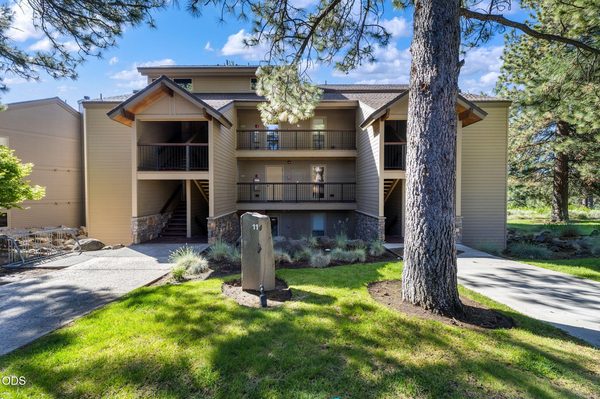 18575 SW Century Drive, 1123, Bend, OR 97702
