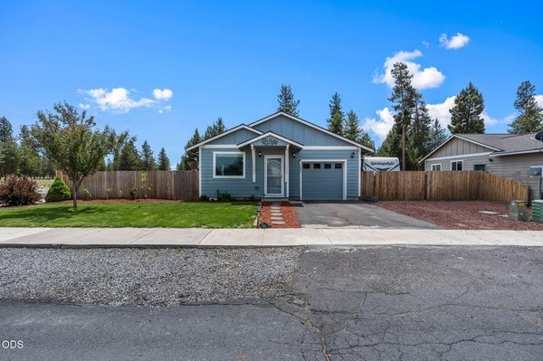 16699 Conifer Court, La Pine, OR 97739