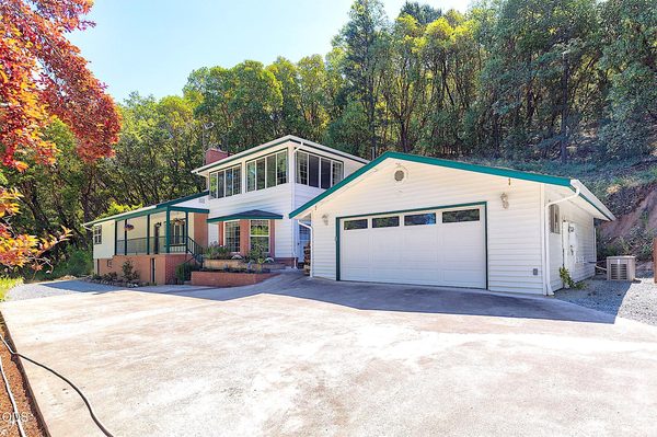 11150 Lower River Road, Grants Pass, OR 97526