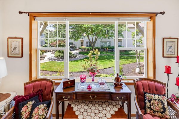 965 Golden Aspen Place, Ashland, OR 97520
