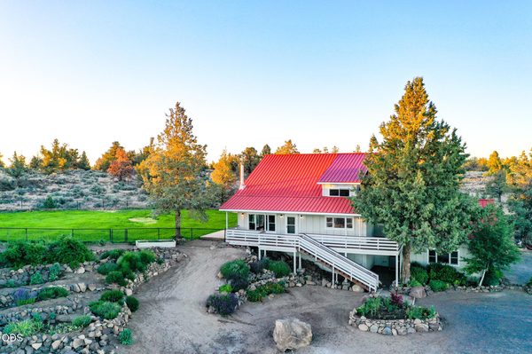 6801 SW McVey Avenue, Redmond, OR 97756