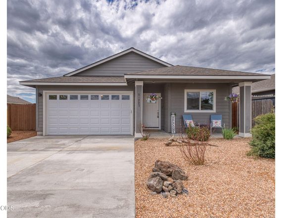 51227 Riley Lane, La Pine, OR 97739