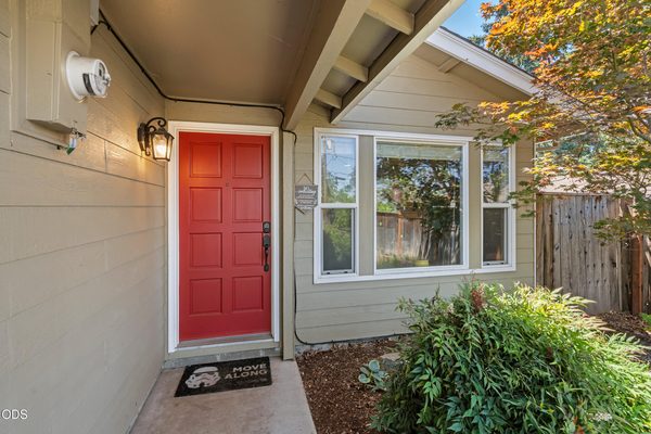 4643 Hathaway Drive, Medford, OR 97504
