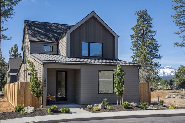 1043 W Linda Avenue, Lot 39, Sisters, OR 97759
