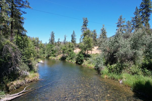 2525 Kinney Creek Road, Jacksonville, OR 97530
