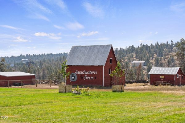 65880 93rd Street, Bend, OR 97703