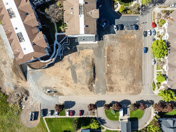 993 Mountain Meadows Drive, Ashland, OR 97520