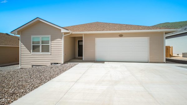5499 Shalynn Drive, Klamath Falls, OR 97603