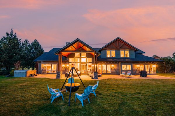 20960 Royal Oak Circle, Bend, OR 97701
