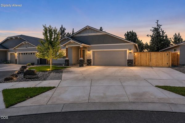 1030 NW Varnish Lane, Redmond, OR 97756