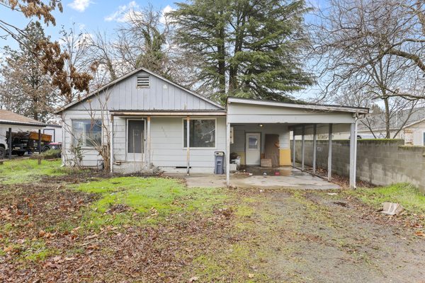 1333 Spring Street, Medford, OR 97504