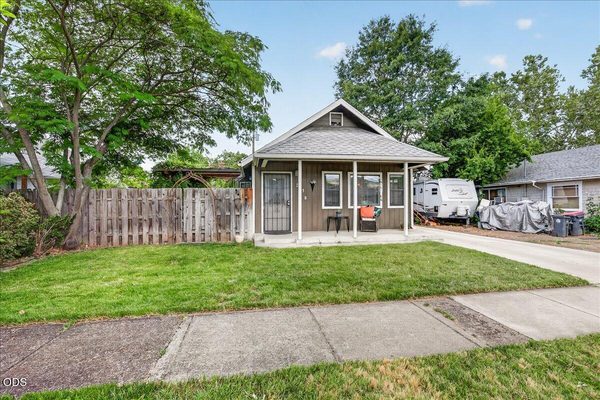 331 Mae Street, Medford, OR 97504