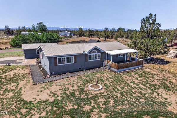 3381 NE 25th Street, Redmond, OR 97756