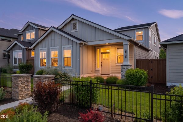 3757 NE Petrosa Avenue, Bend, OR 97701