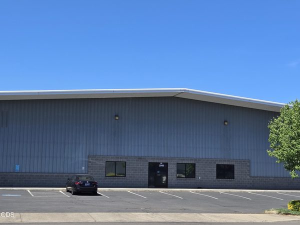 2045 Lars Way, Medford, OR 97501