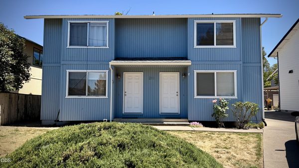 241 W Bolz Road, Phoenix, OR 97535