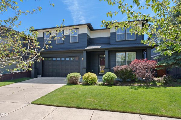 21177 Ritz Place, Bend, OR 97702