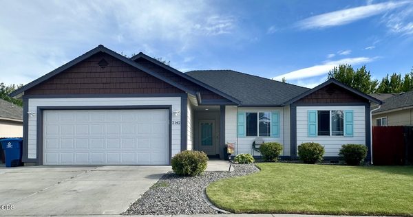 2142 NW Elm Avenue, Redmond, OR 97756