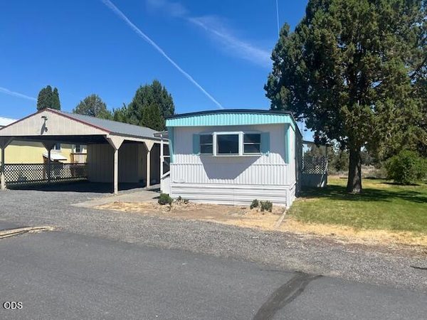 6100 S Highway 97, UNIT 5, Redmond, OR 97756