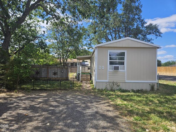 380 W Gregory Road, UNIT 20, Central Point, OR 97502