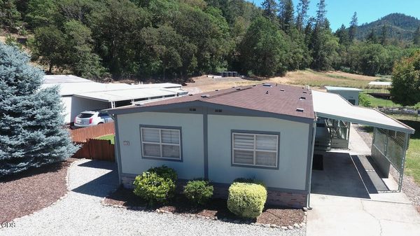 2019 Rogue River Highway, UNIT 13, Gold Hill, OR 97525