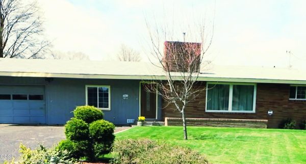 5306 Hilldale Street, Klamath Falls, OR 97603