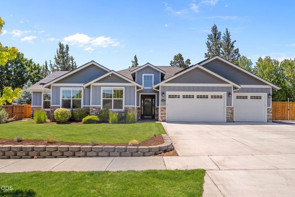 63337 Stonewood Drive, Bend, OR 97701