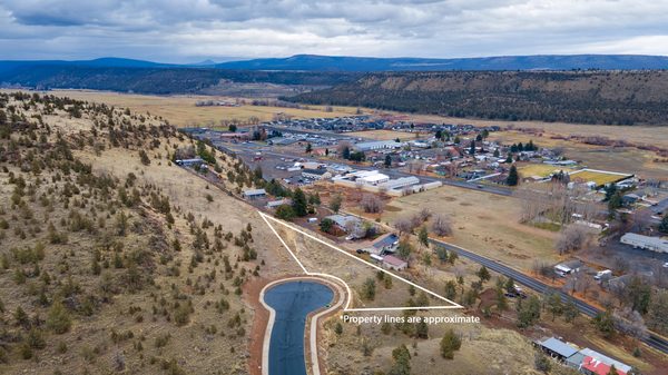 NE Compass Court, TL600, Prineville, OR 97754