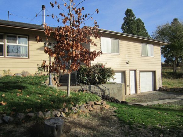 5311 Uhrmann Road, Klamath Falls, OR 97601