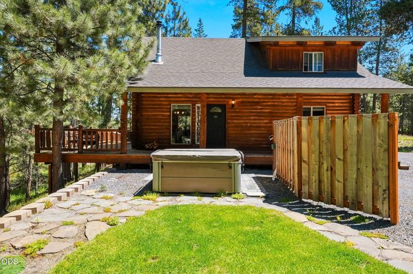 17004 Milky Way, Bend, OR 97707