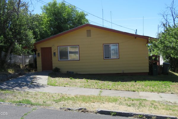 326 Jefferson Street, 328, Klamath Falls, OR 97601