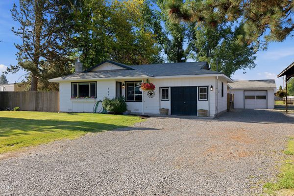 524 NW Martingale Road, Prineville, OR 97754