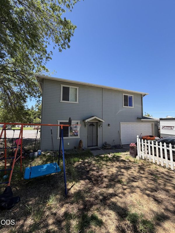2055 Oregon Avenue, Klamath Falls, OR 97601