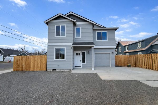 321 NE 6th Street, Prineville, OR 97754