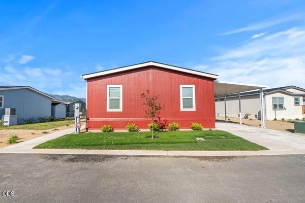 300 Luman Road, 177, Phoenix, OR 97535