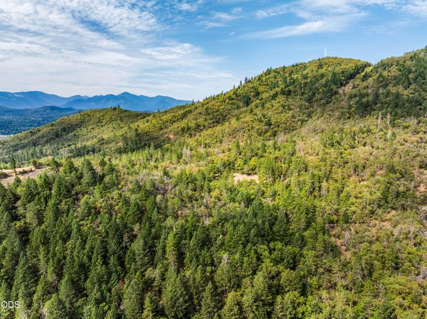 1238 W Jones Creek Road, Lot 1, Grants Pass, OR 97526