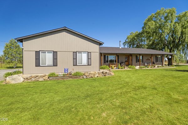 4793 SW Williams Road, Powell Butte, OR 97753