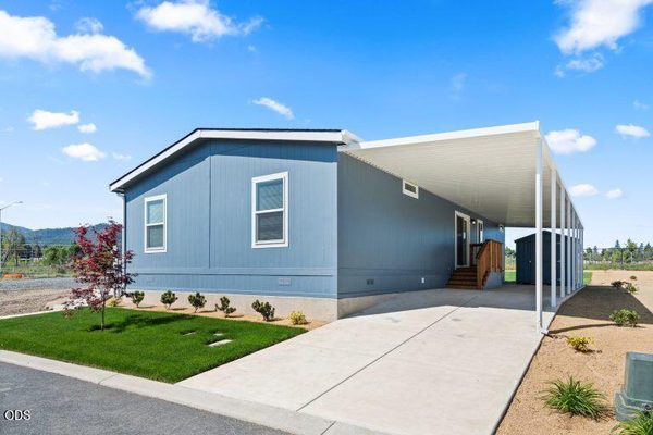 300 Luman Road, 146, Phoenix, OR 97535