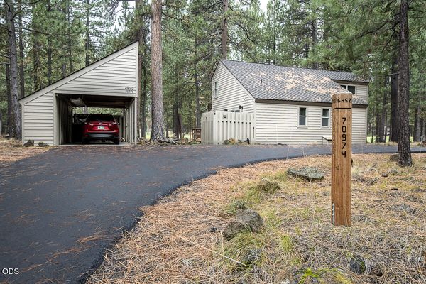 70974 Meadow Grass Circle, 52, Sisters, OR 97759