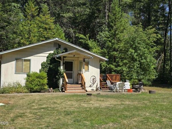 4299 Dick George Road, Cave Junction, OR 97523