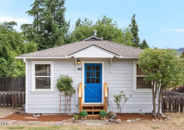 363 E Hersey Street, Ashland, OR 97520