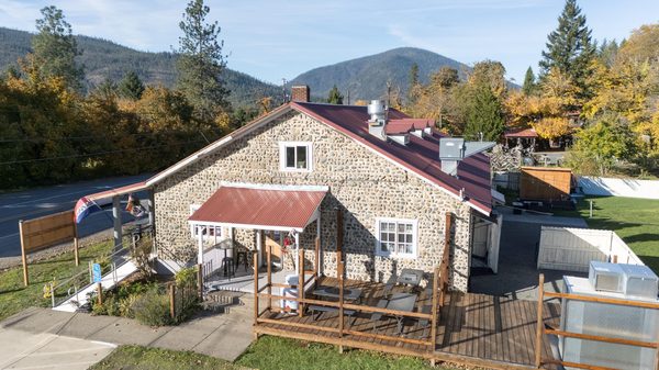 24099 Redwood Highway, Kerby, OR 97531