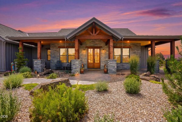 15709 SW Brasada Ranch Road, Powell Butte, OR 97753