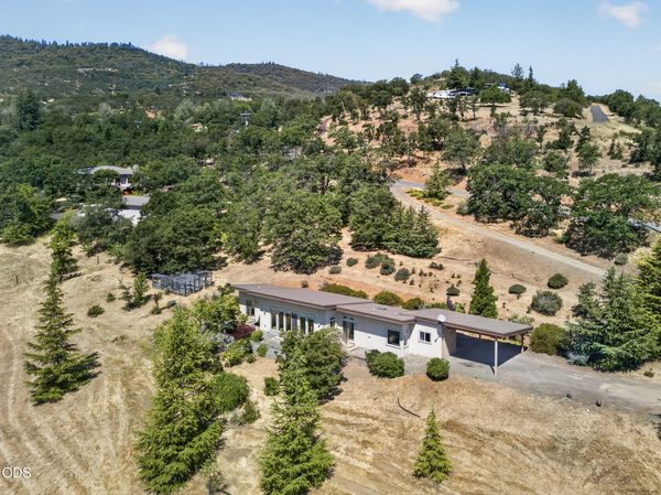 1921 Ashland Mine Road, Ashland, OR 97520